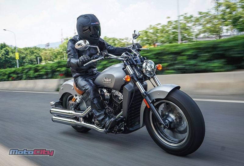 Indian Scout X OHLINS