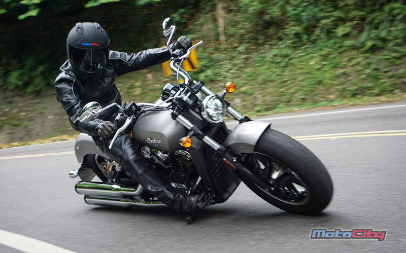 Indian Scout X OHLINS