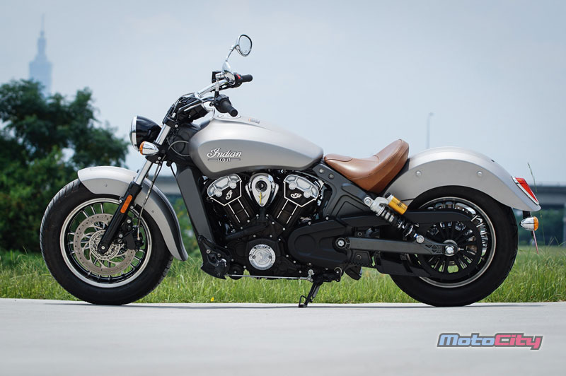 Indian Scout X OHLINS