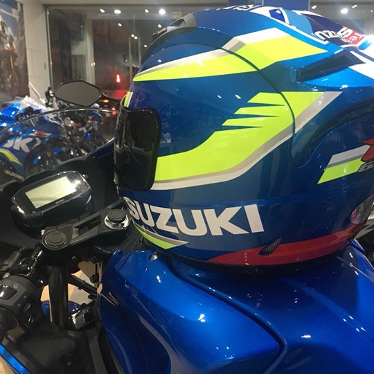 2018 SUZUKI ECSTAR 進口原廠彩繪安全帽