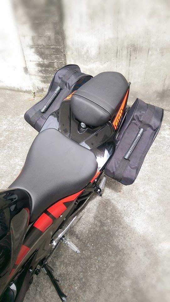 Suzuki GSXR150原廠出品必是精品小魯裝側箱