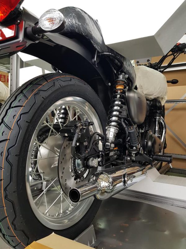 Kawasaki W800ABS 復古街車-氣冷W800